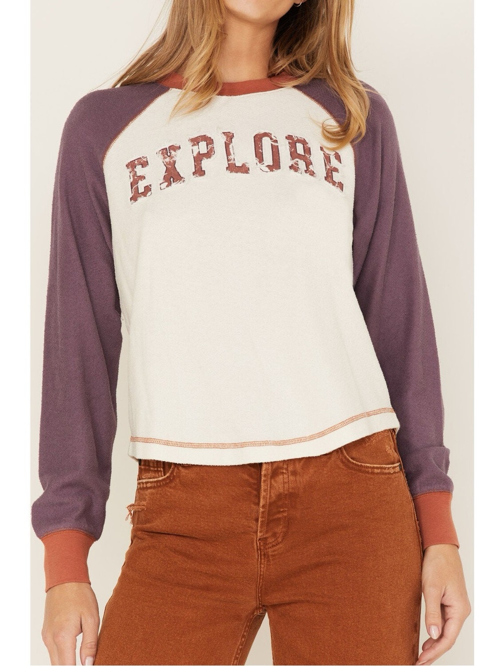 NEW Cleo + Wolf Women’s Explore Novelty Raglan Graphic Long Sleeve Tee